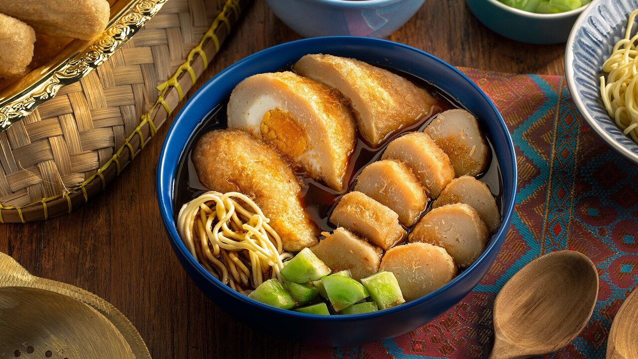 Pempek Yenni: Rasa Palembang yang Menyapa Cilacap